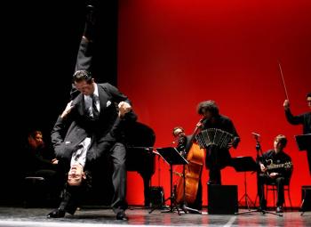 I Los Hermanos Macana in Tango Macho