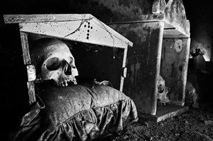Napoli sott e ‘ncoppa - Cimitero delle Fontanelle