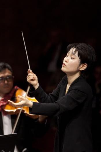Il ritorno di Han-na Chang al Teatro di San Carlo:  la star Sudcoreana e il violoncellista filantropo Lynn Harrell  protagonisti del prossimo appuntamento della stagione sinfonica