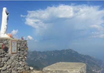 Attraverso il Demanio di Ravello verso il rifugio di Santa Maria dei Monti