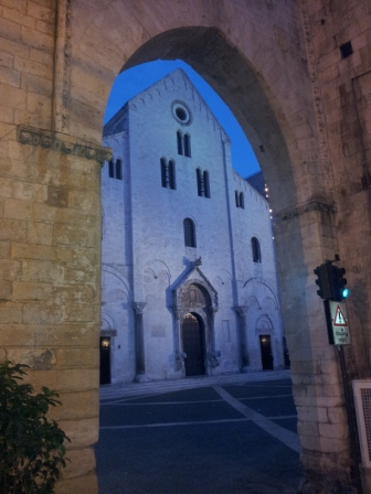 Passeggiata per Bari. Excursus Storico della Città Vecchia