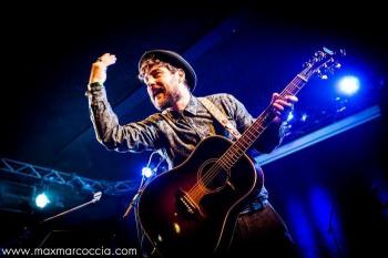 Leo Pari Live. Guests: Dario Sansone (Foja) & Claudio Domestico (Gnut)