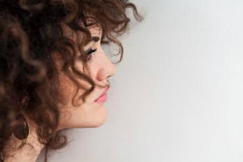 “le Donne del Paese” …… “ a Piedi Nudi” – Mostra Fotografica Tra Note e Poesia