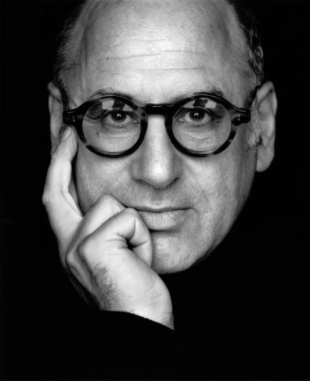 Il Pianista e Compositore Michael Nyman in concerto. Sul podio Eliseo Castrignanò
