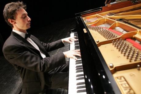 Recita del pianista GIOVANNI ALVINO