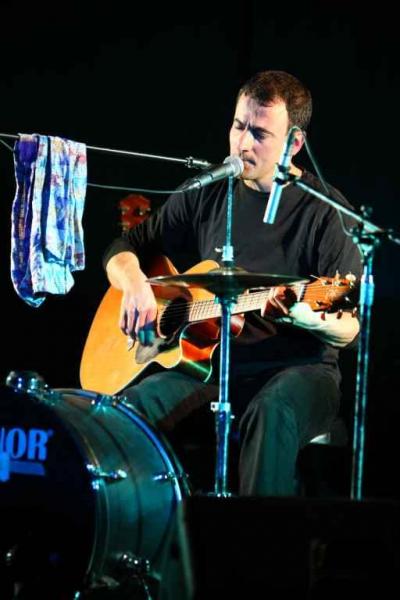 Luca Pugliese in un One Man Band