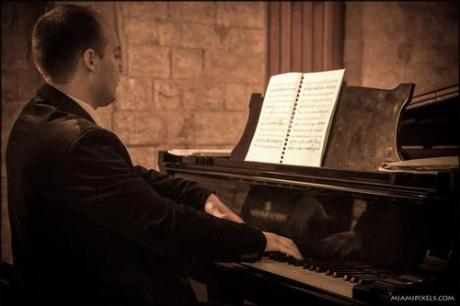 Dedicato a...Musica Giovani