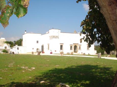 Festa in masseria  con passeggiata e grigliata all'agriturismo Masseria Ferri di OStuni