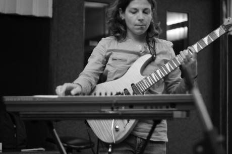 Simona Armenise Soloset - Contemporary Sound