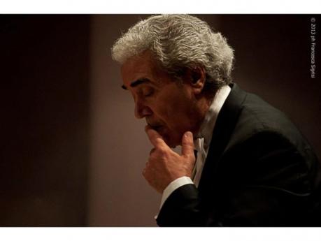 Francesco Lentini dirige Angela Montemurro