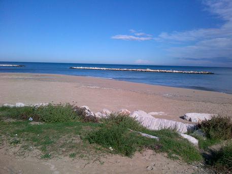 Rhomanife, il Giovedi, Feste in Spiaggia Paneepomodoro
