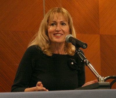 Cinzia Tani presenta il suo nuovo libro a Benevento