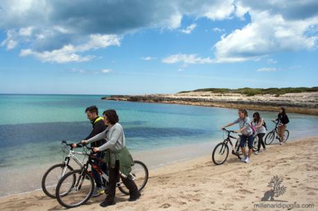 Cicloescursione verso le calette di Torre Pozzelle