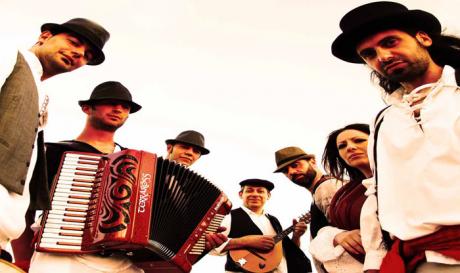 Terraross: concerto di Pizzica, Tarantella e Tamurriate