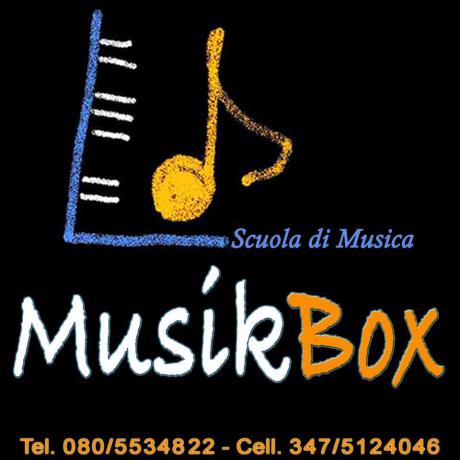 CONCERTO ESIBIZIONE FINALE ALLIEVI della scuola MUSIC BOX corso 2013-2014:
