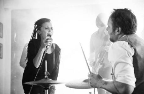 BRÖNSØN - Lara Martelli - in concerto per inCANTI diVINI