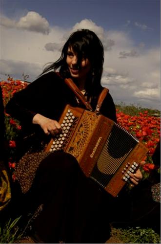 Festival della Tradizione:  ANNA CINZIA VILLANI Pizzica – La voce del Salento