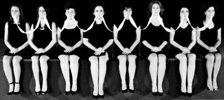 Teatro Migrante:  Por un Filo - Antigone Mia -