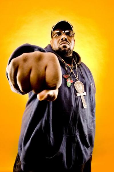 Afrika Bambaataa in concerto