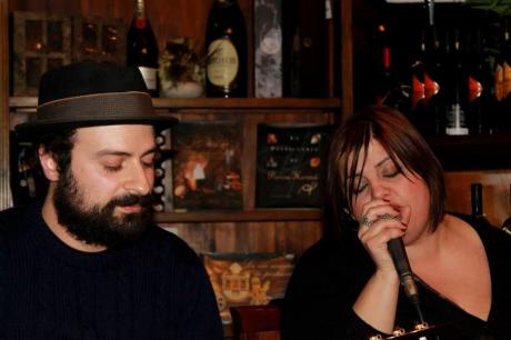 Al Birsciop un Aperi- Bir con Voces: Emanuela Gabrieli e Massimiliano De Marco