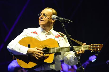 Renzo Arbore e l’Orchestra Italiana a Villa Favorita