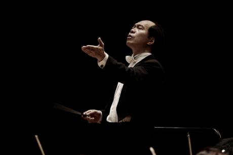 L’Orchestra Sinfonica di Qingdao diretta da Zang Guoyong