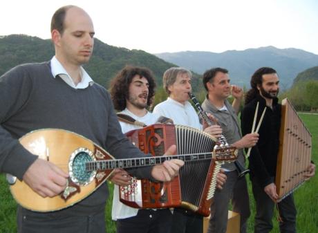 Kantun Winka: Concerto  'LAUTARI QUINTET'