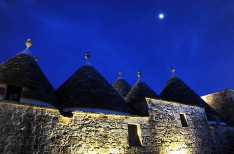 I trulli al chiaro di luna