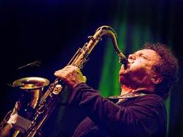 ENZO AVITABILE in CONCERTO "Black Tarantella"