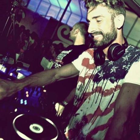 Tello 12/8, 14/8, 15/8 Dj set in Salento