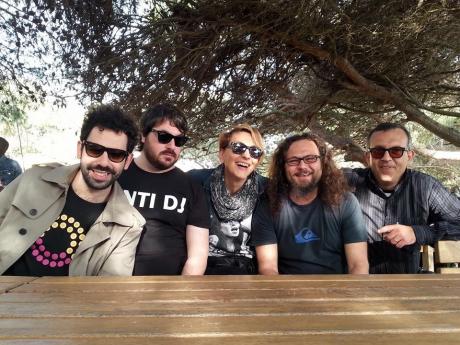 L'isola che vogliamo - Le terrazze: Vintage Night "summer edition" - dj set con Franz Lenti - Ciro Merode - Sabrina Morea - Lello Santoro - David Strauss