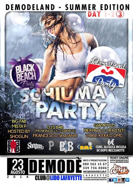 Schiuma Party al DEMODE' Summer