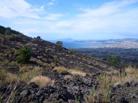 "Memorie di lava": escursione al sentiero ‘‘fiume di lava’’