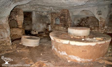 Visita all’antico frantoio ipogeo e alla cripta di S.Michele
