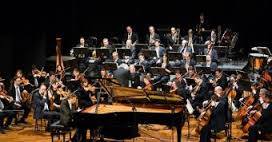 SOLISTI E ORCHESTRA del Conservatorio "N.Rota" in concerto.