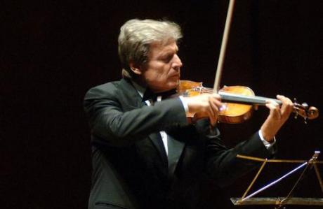Violinista Uto Ughi con I Filarmonici di Roma