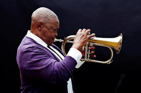 In Diverso Canto - Hugh Masekela