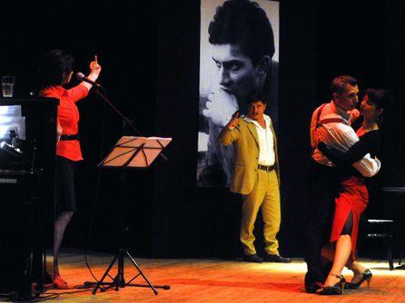Tenco a tempo di tango
