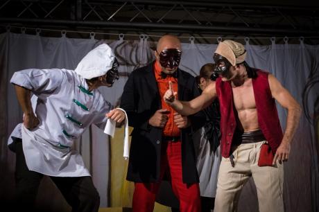 Arlecchino ovvero la storia dell'uomo che voleva amare e mangiare