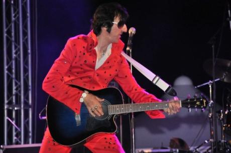 Flavio Jordan For Elvis in concerto