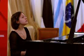 “Variazioni Romantiche” Di scena la pianista russa  Sofia Tsygankova 2° Premio al  16° Concorso Internazionale  "Premio Mauro Paolo Monopoli" 2013  Imperdibile  appuntamento della 30.ma Stagione Concertistica dell'Associazione Curci