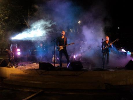 IRON hANDS dIRE sTRAITS tRIBUTE LIVE at XXL MUSIC PUB