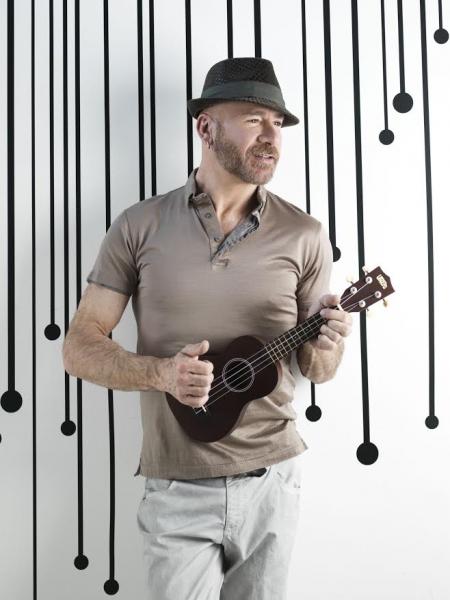 Mario Venuti in concerto - Special Guest il percussionista Bahiano Neney Santos