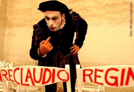 Amleto di William Shakespeare - di e con Michele Sinisi
