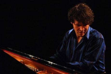 CONCERTO-APERITIVO: Mirko Signorile e Puglia Chamber Orchestra, Dir. M° Paolo Lepore