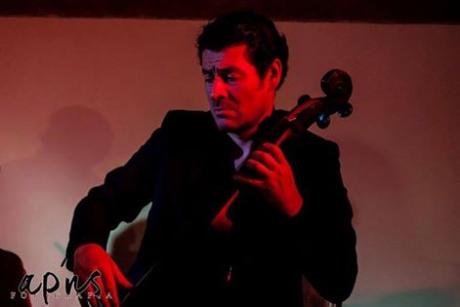 O'Trio, live