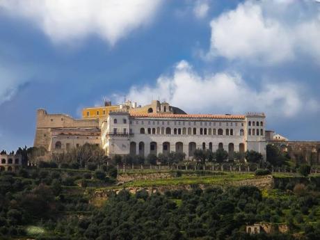 La Certosa di San Martino...su e Giu!