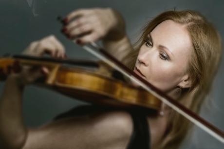 Anna Serova in concerto
