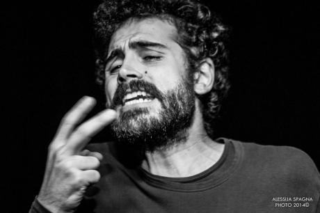 GEOgrafie, Teatri della contemporaneità, atto I/La Calabria - Bollari/Memorie dallo Jonio
