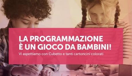 Gioca con Cubetto e i blocchi colorati